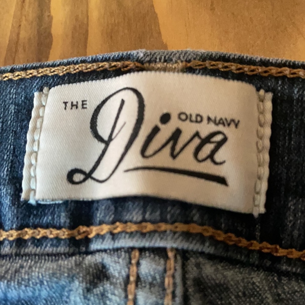 Old Navy - Picture 2 of 7